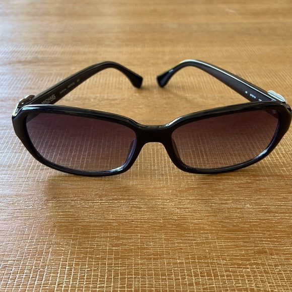 Micheal kors + coach sunglasses bundle - Picture 4 of 8